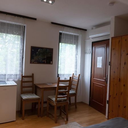 Rent A Scooter Vendeghaz Apartment Zamárdi Екстериор снимка