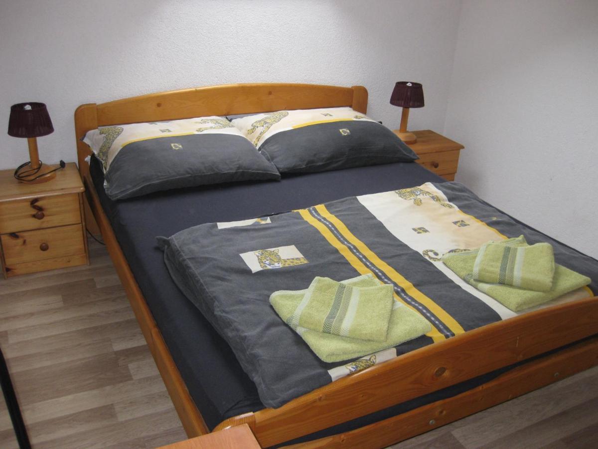 Rent A Scooter Vendeghaz Apartment Zamárdi Екстериор снимка