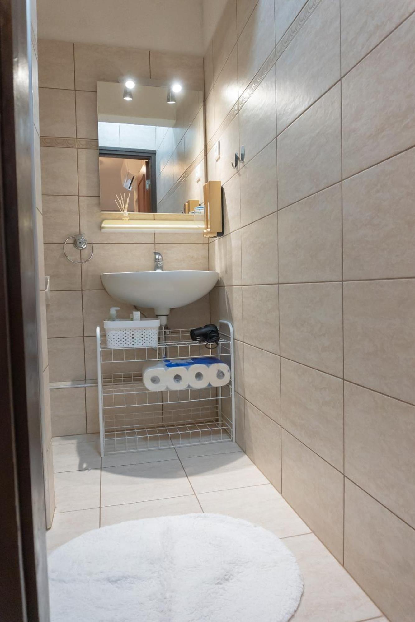 Rent A Scooter Vendeghaz Apartment Zamárdi Екстериор снимка