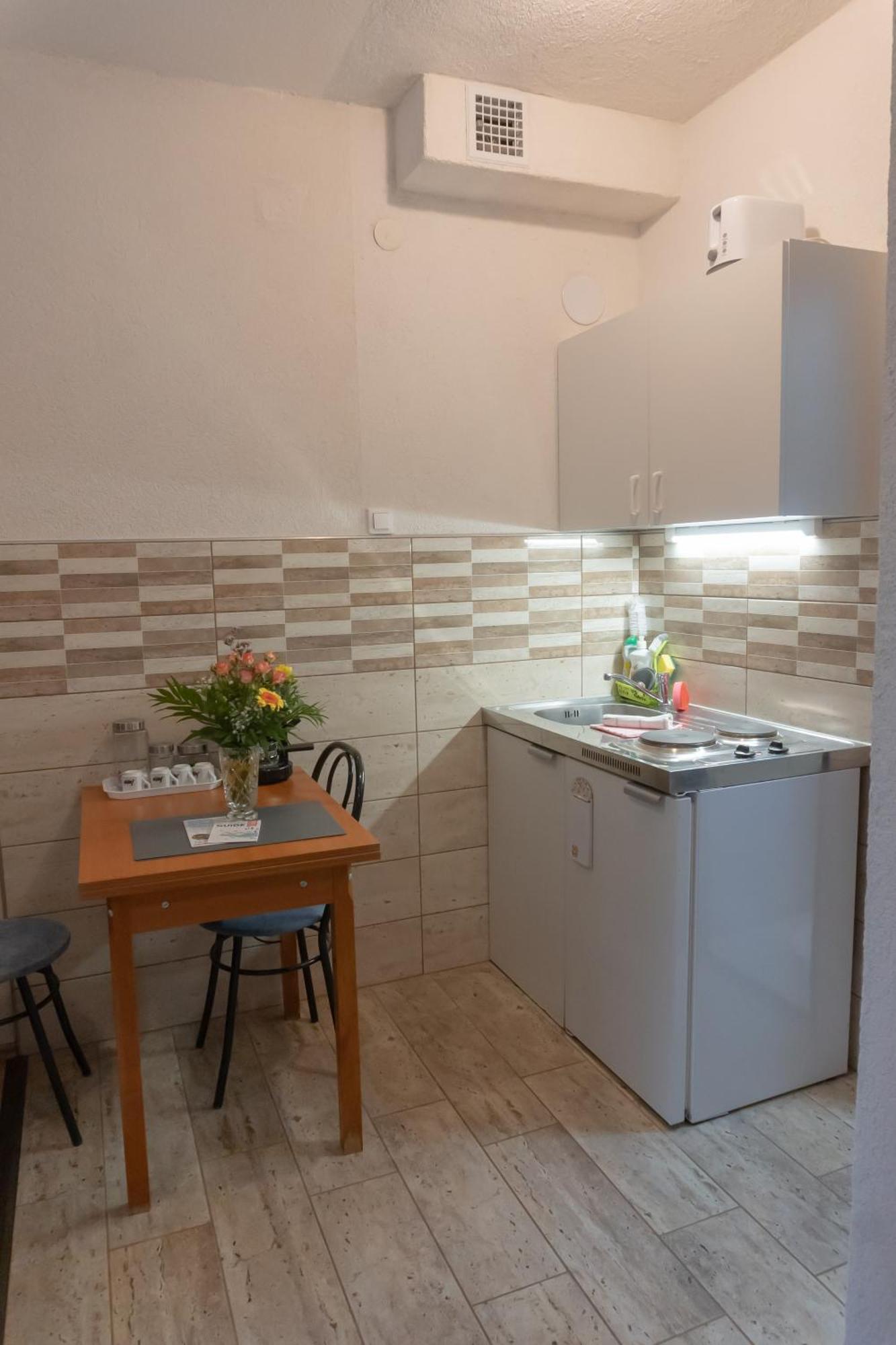 Rent A Scooter Vendeghaz Apartment Zamárdi Екстериор снимка