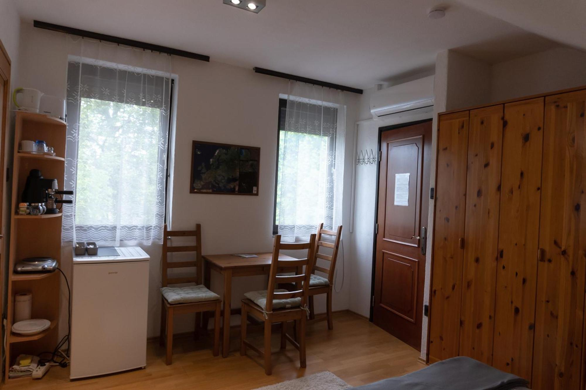 Rent A Scooter Vendeghaz Apartment Zamárdi Екстериор снимка